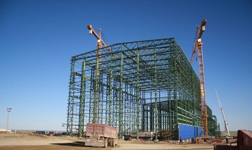 Steel structure erection at Bozshakol